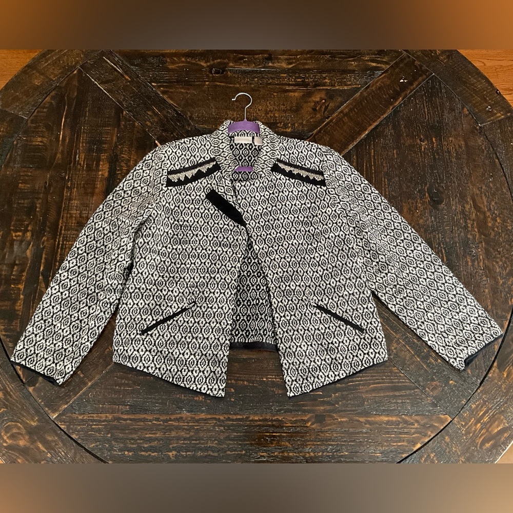 Chico's Black & White Geometric Jacket Blazer with Chains
